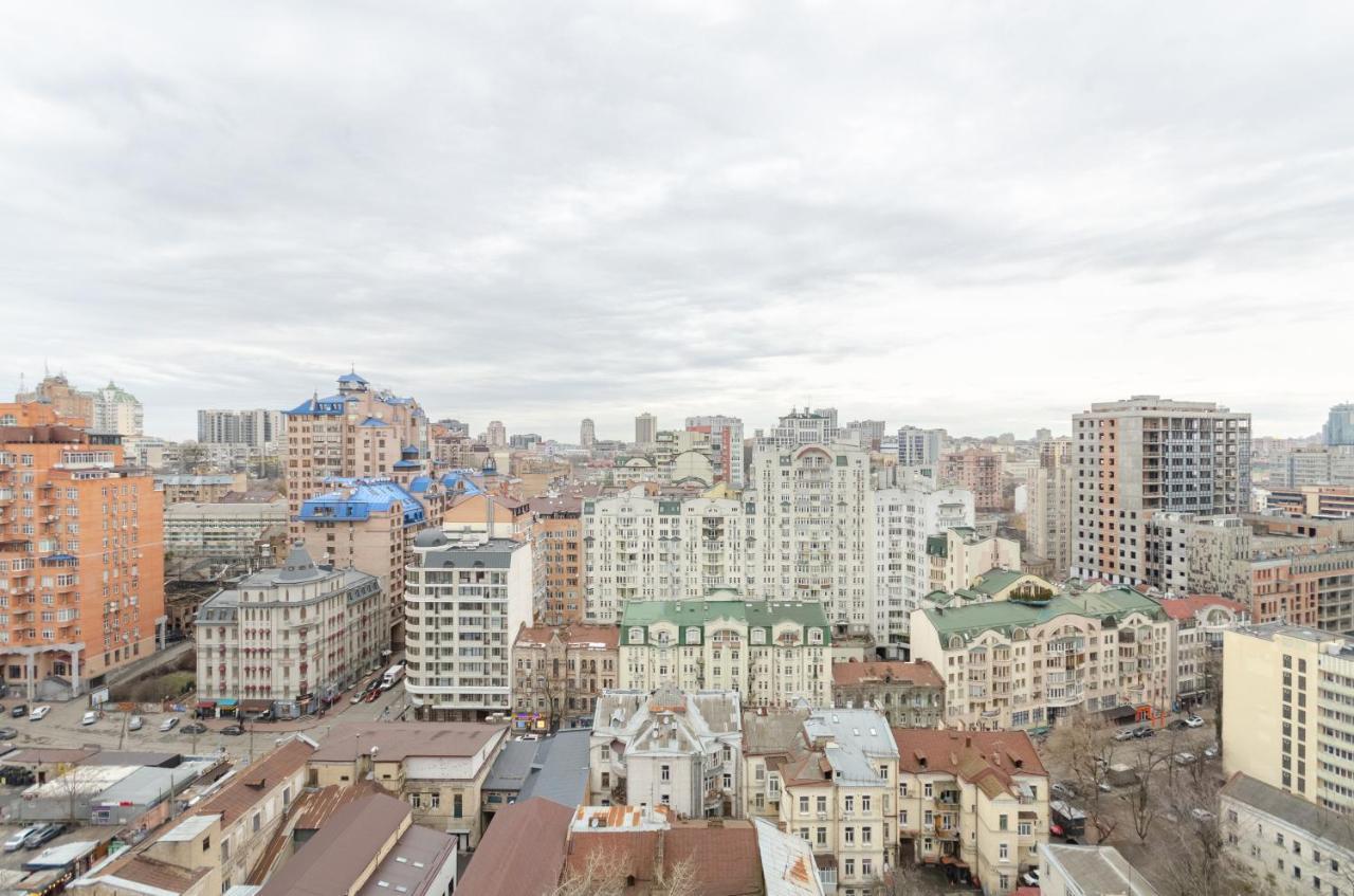 Petrovdom Apartments 220-126-226 In Rc Hofman House, 34 Zolotoustivska Street Kyiv Exterior photo
